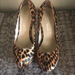 Platform heels leopard print